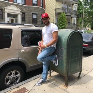 Meet your Posher, Felix